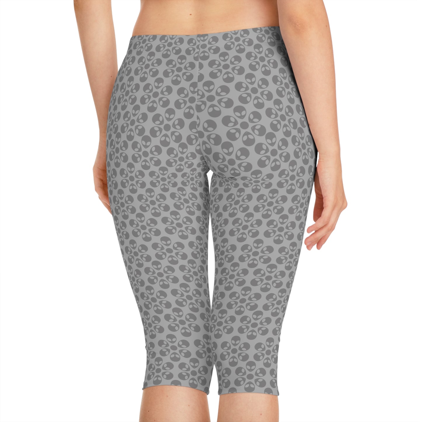 Womens Capri Leggings Alien Flowers Light Grey