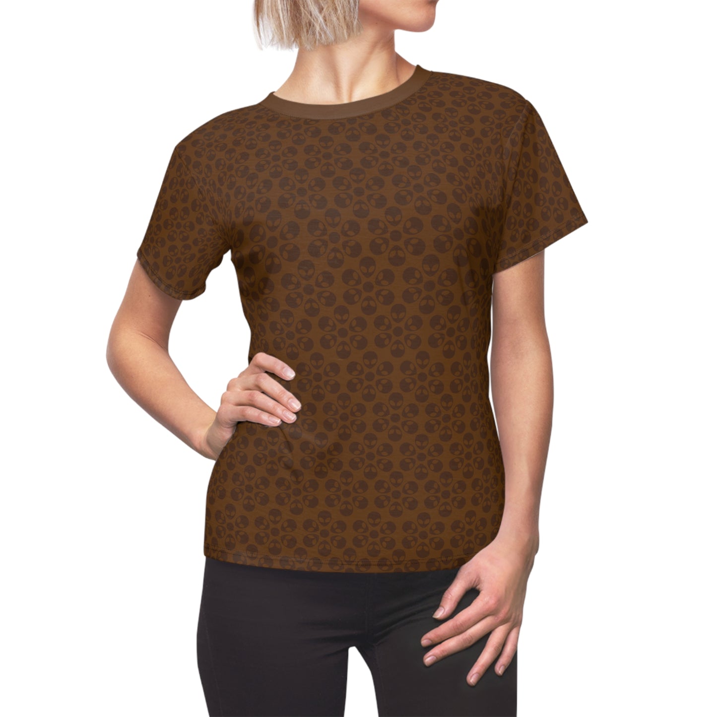 Stylish Womens Floral Tee  Casual Trendy Summer Fashion Gift for Her Short Sleeve Top Alien Flowers Brown