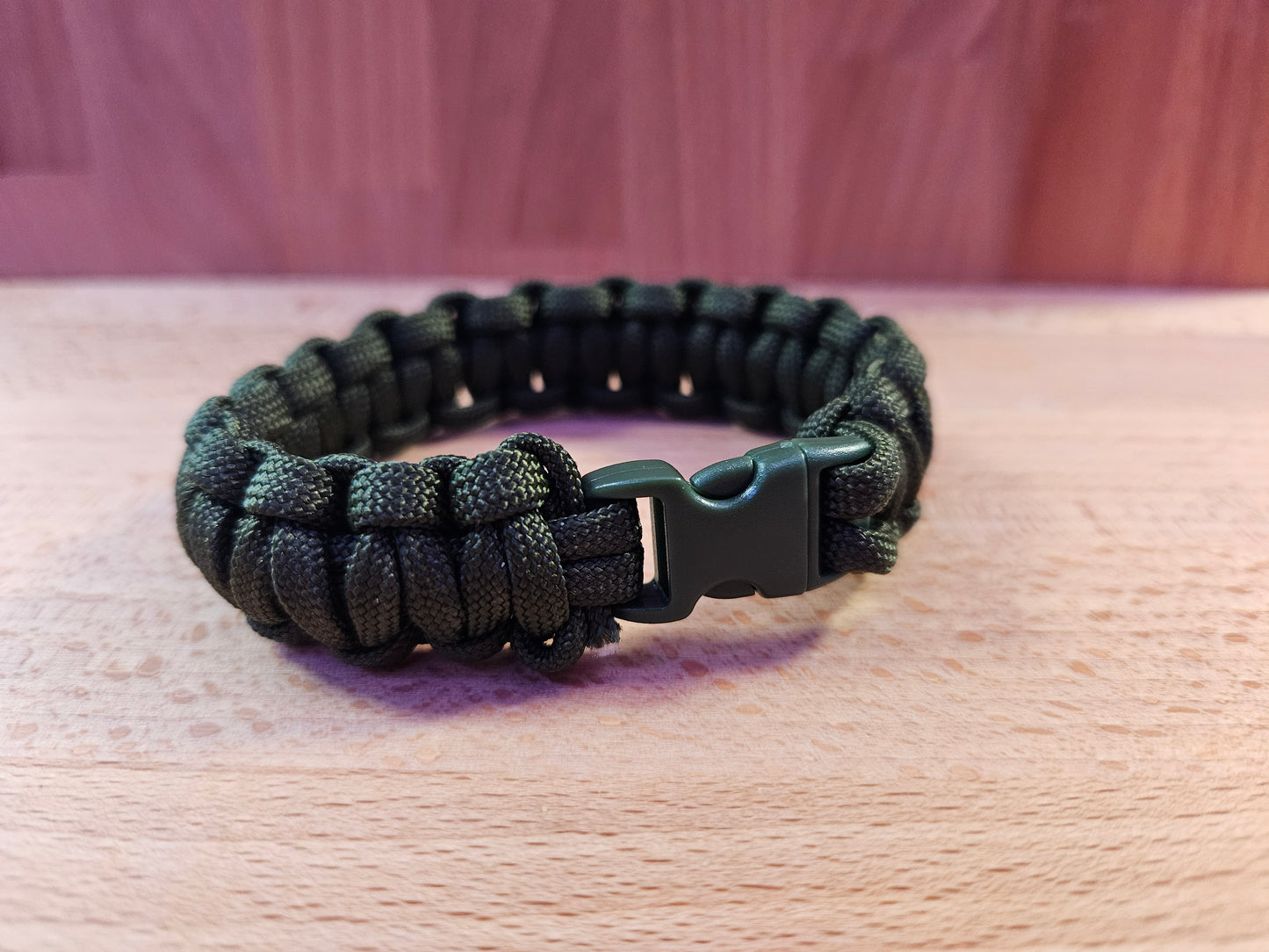 Handmade 550 Paracord Bracelet - Micro Buckle - Army Green