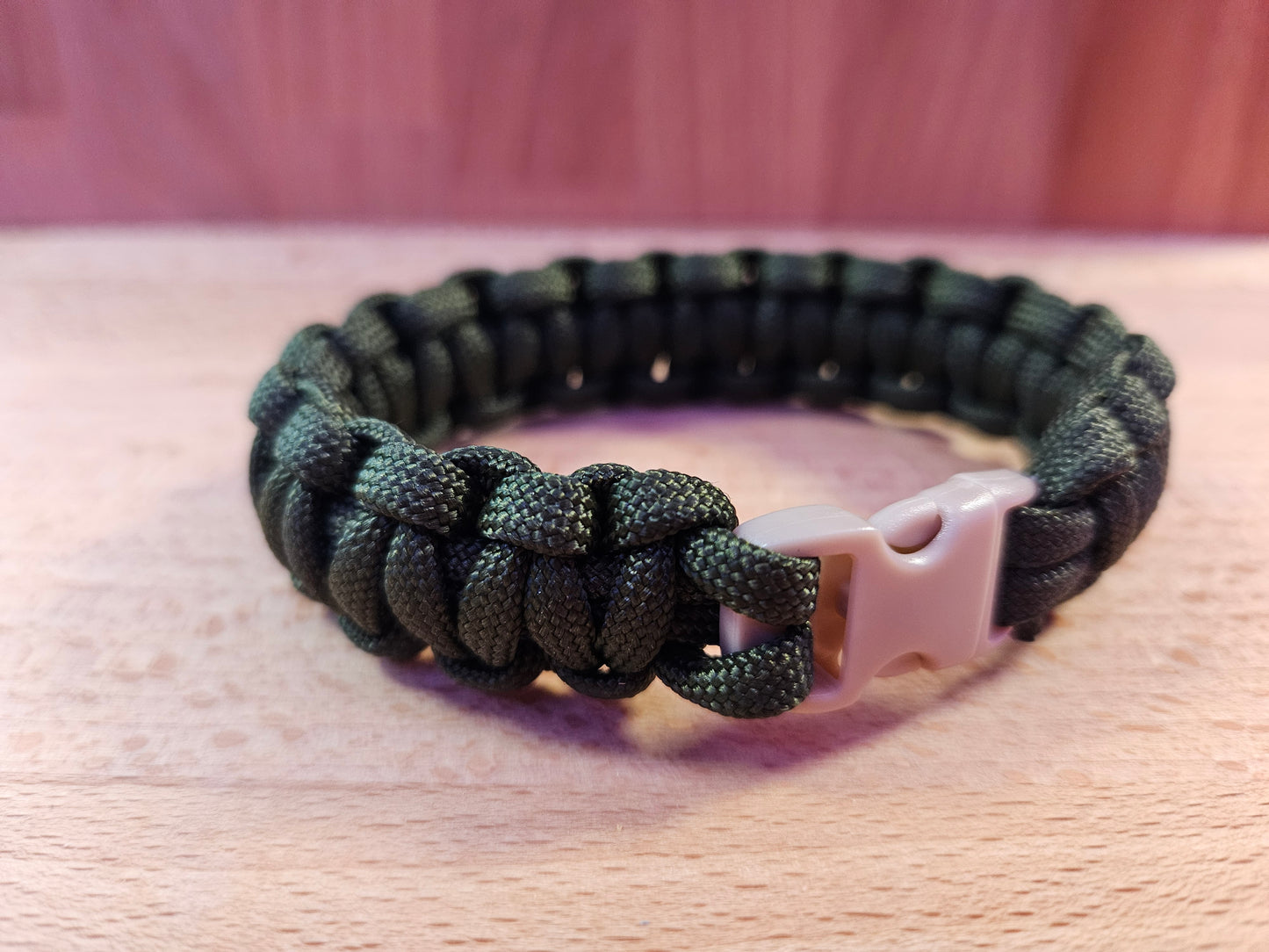 Handmade 550 Paracord Bracelet - Micro Buckle - Army Green