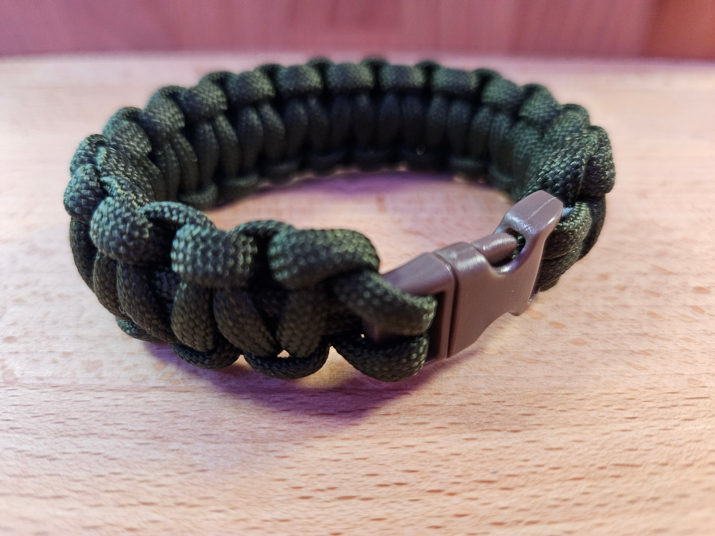 Handmade 550 Paracord Bracelet - Micro Buckle - Army Green