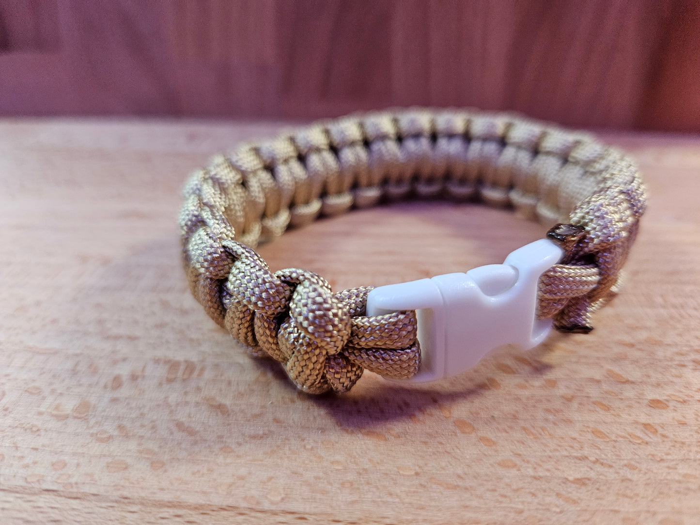 Handmade 550 Paracord Bracelet - Micro Buckle - Tan