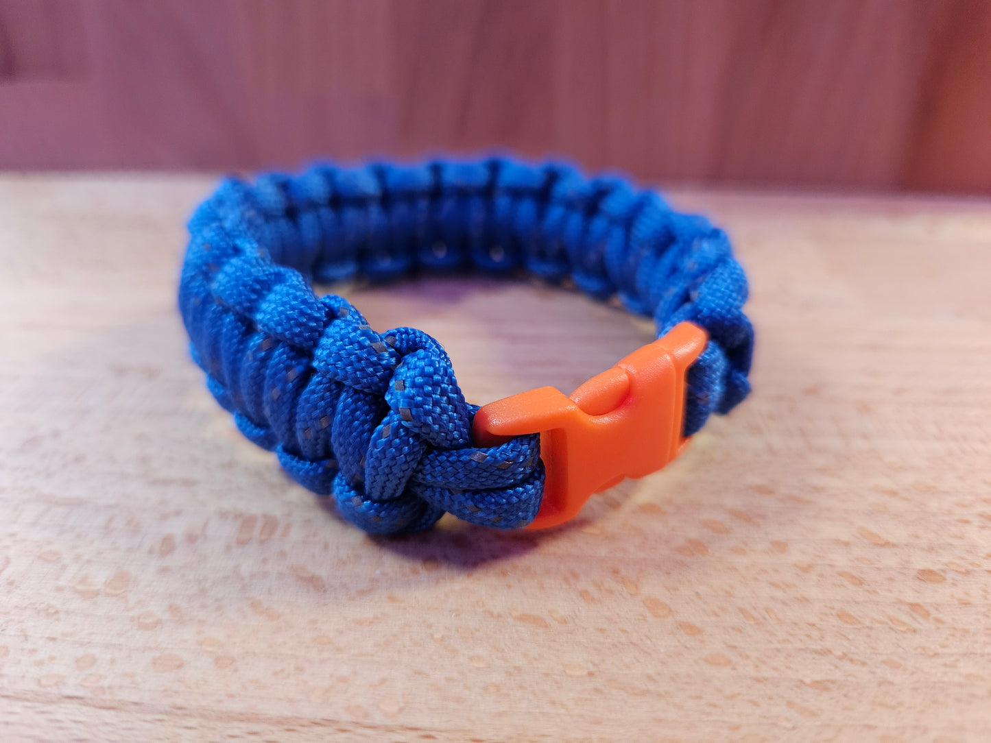 Handmade 550 Paracord Bracelet - Micro Buckle - Mottled Blue