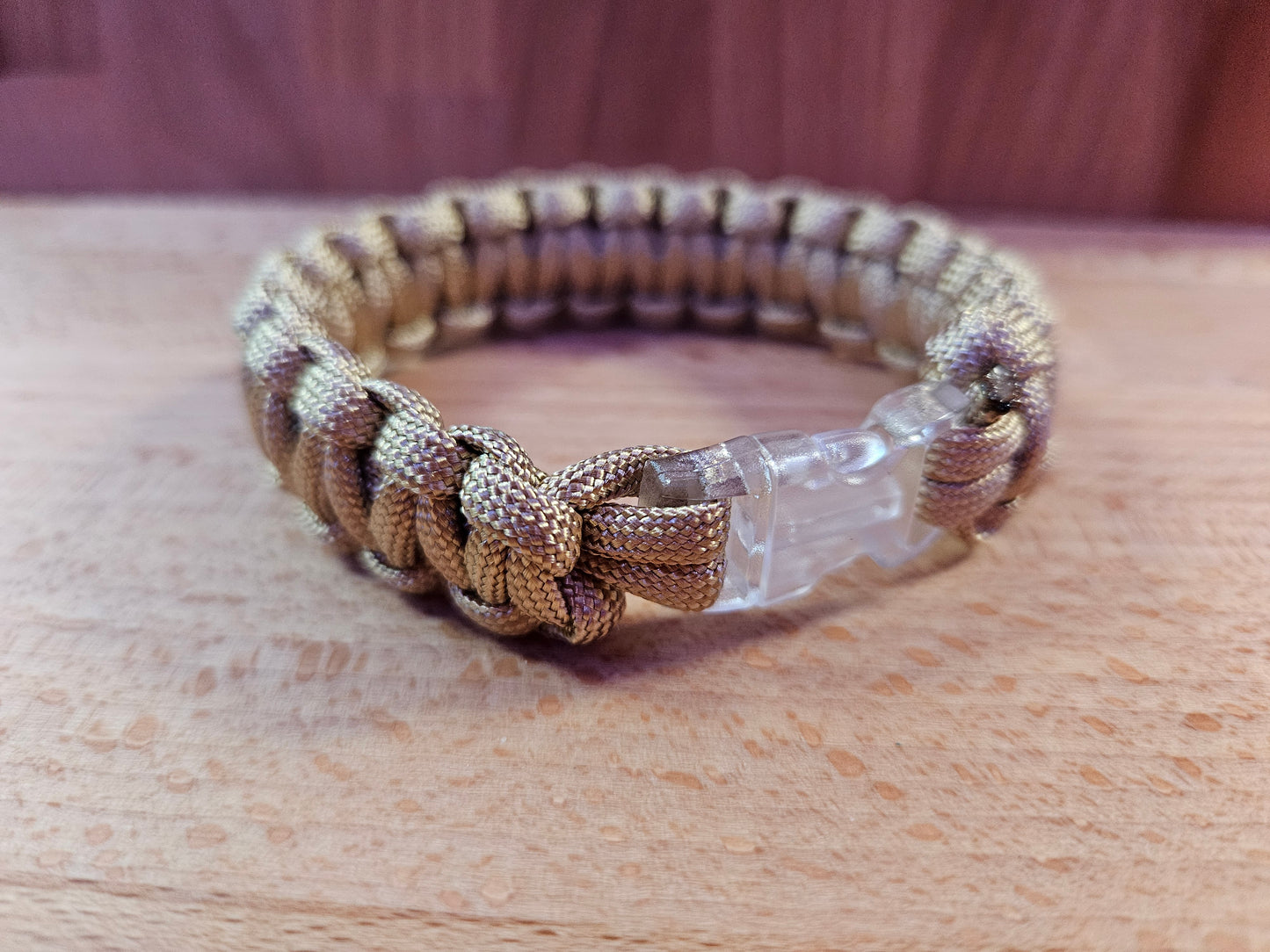 Handmade 550 Paracord Bracelet - Clear Micro Buckle - Tan
