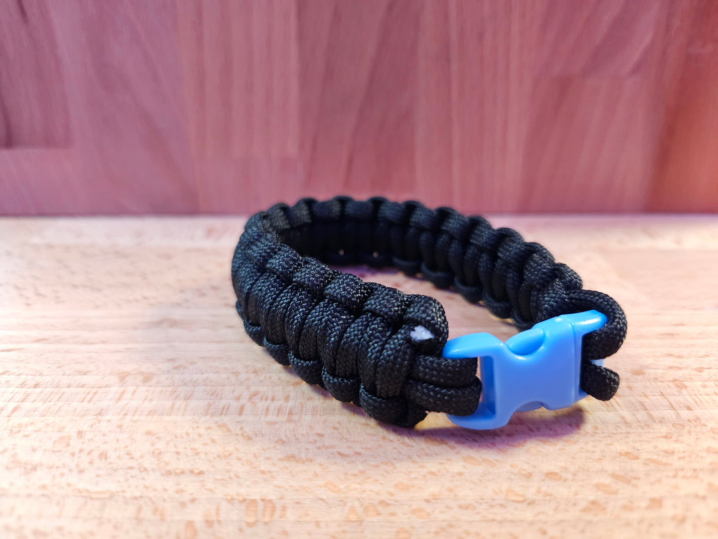 Handmade 550 Paracord Bracelet - Micro Buckle- Black