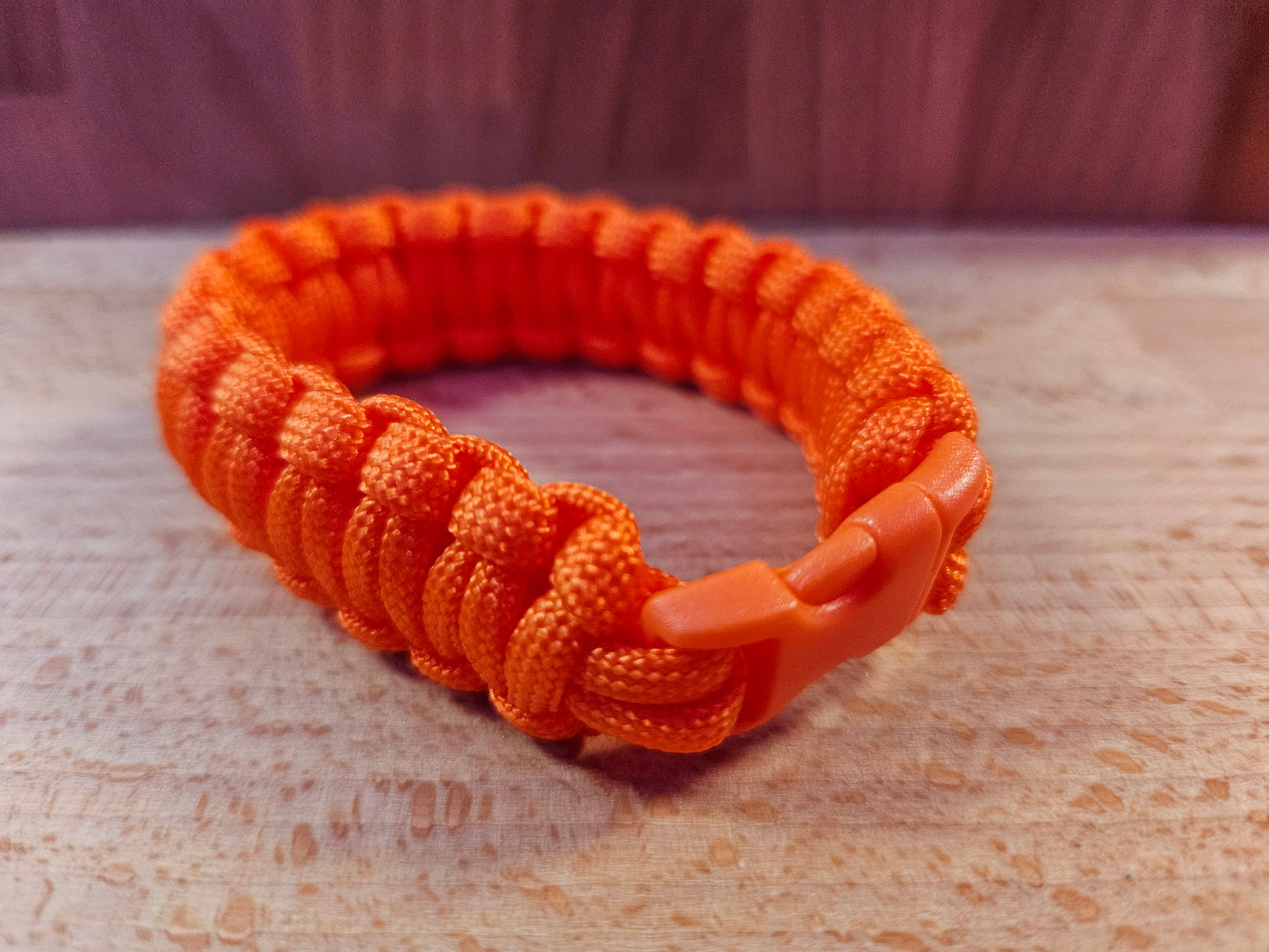Handmade 550 Paracord Bracelet - Micro Buckle - Orange