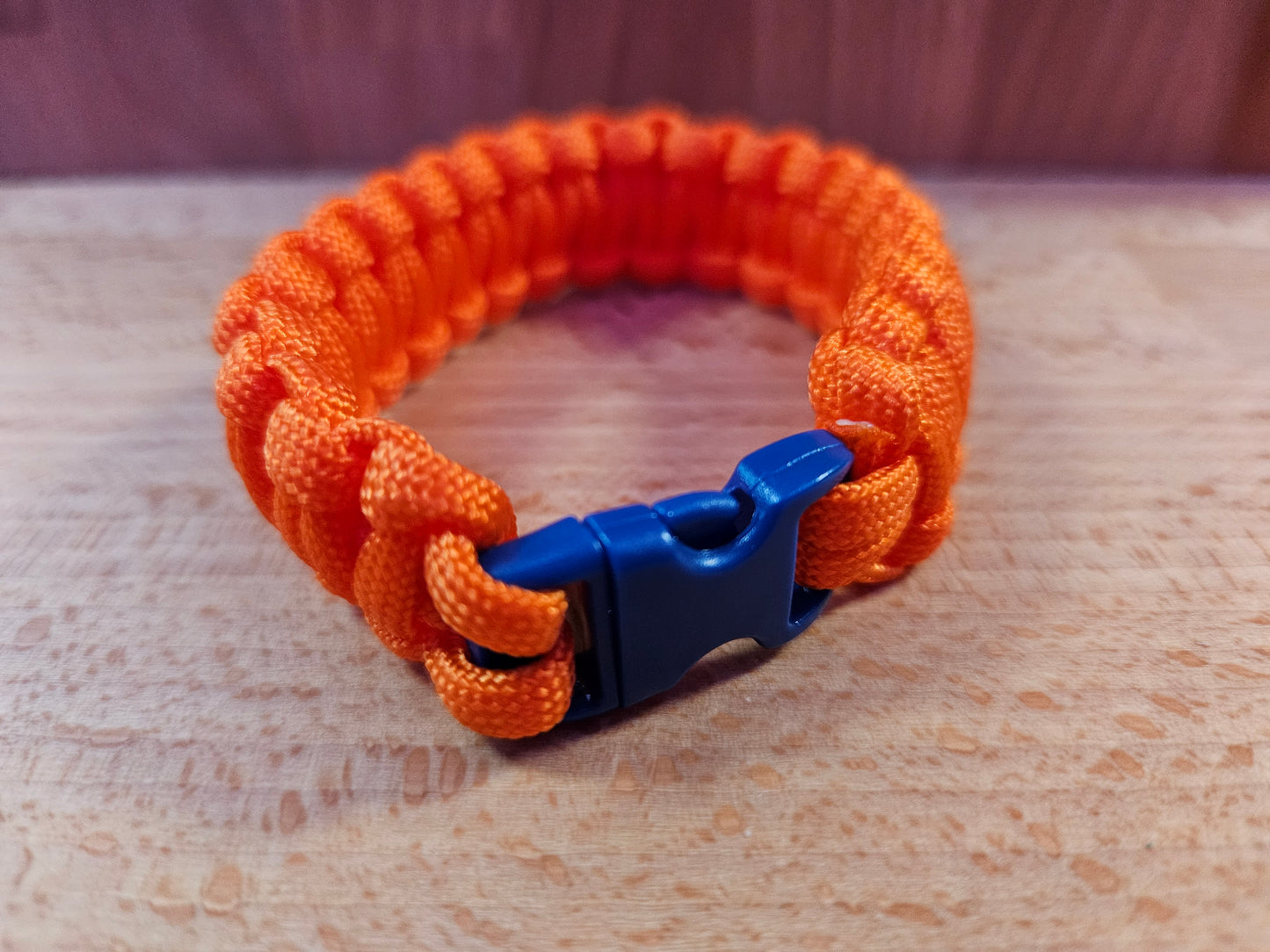 Handmade 550 Paracord Bracelet - Micro Buckle - Orange