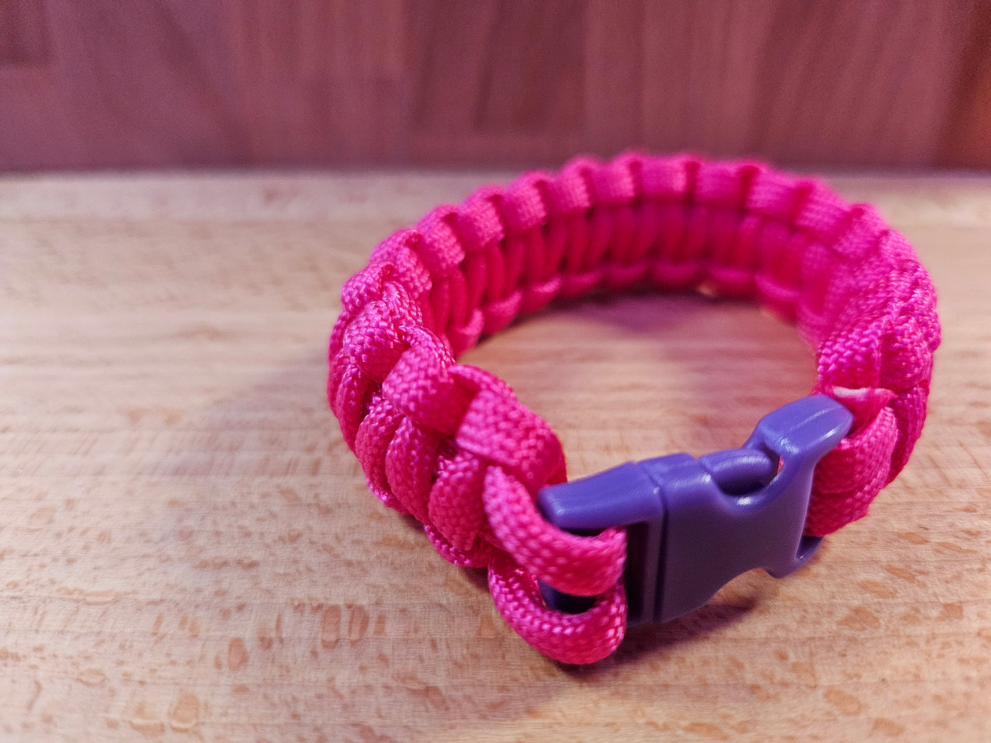 Handmade 550 Paracord Bracelet - Micro Buckle - Pink