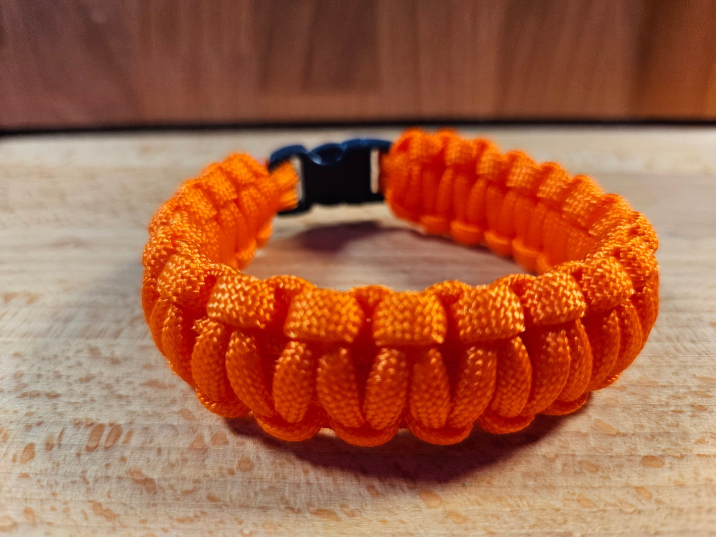 Handmade 550 Paracord Bracelet - Micro Buckle - Orange