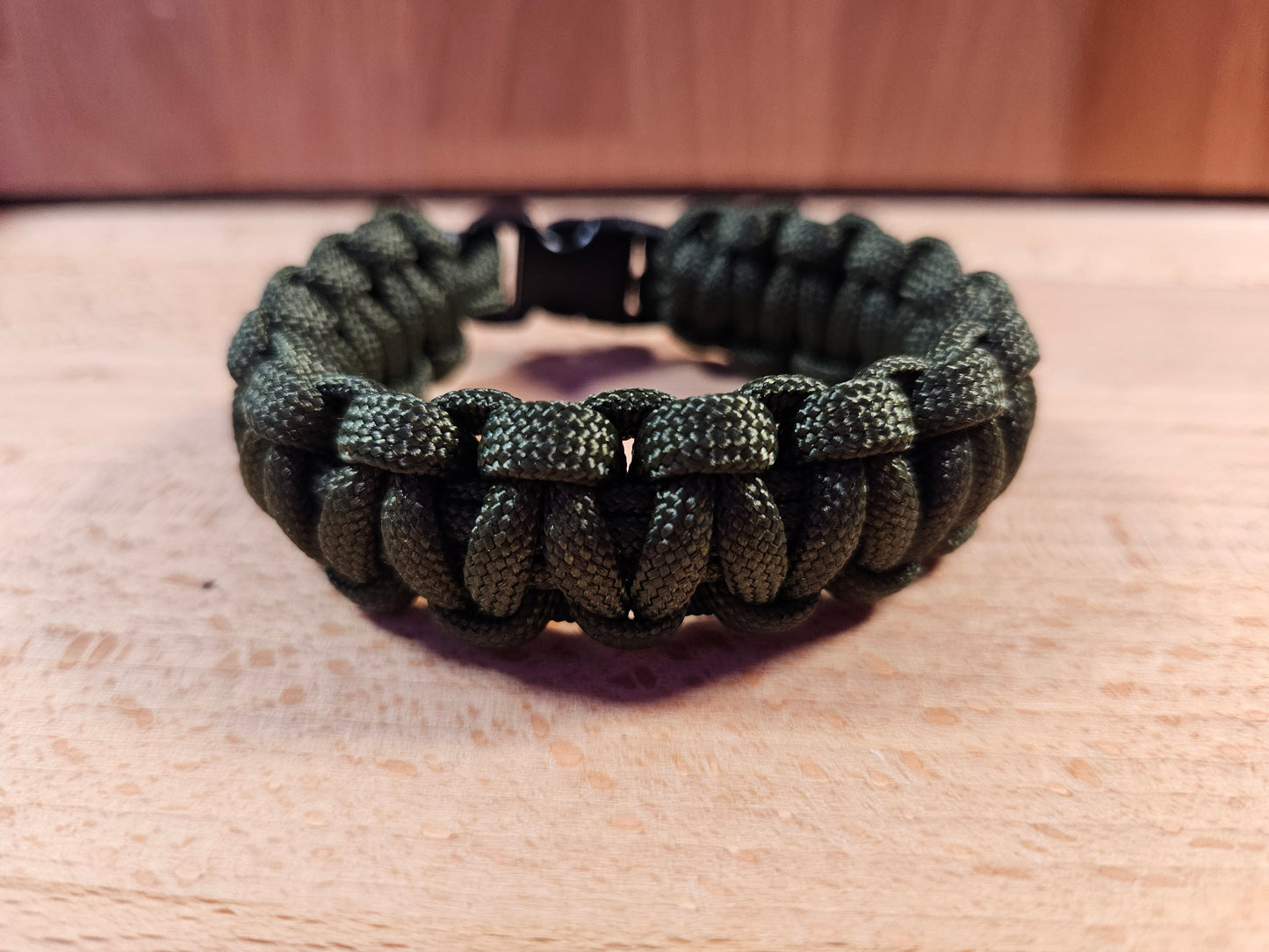 Handmade 550 Paracord Bracelet - Micro Buckle - Army Green