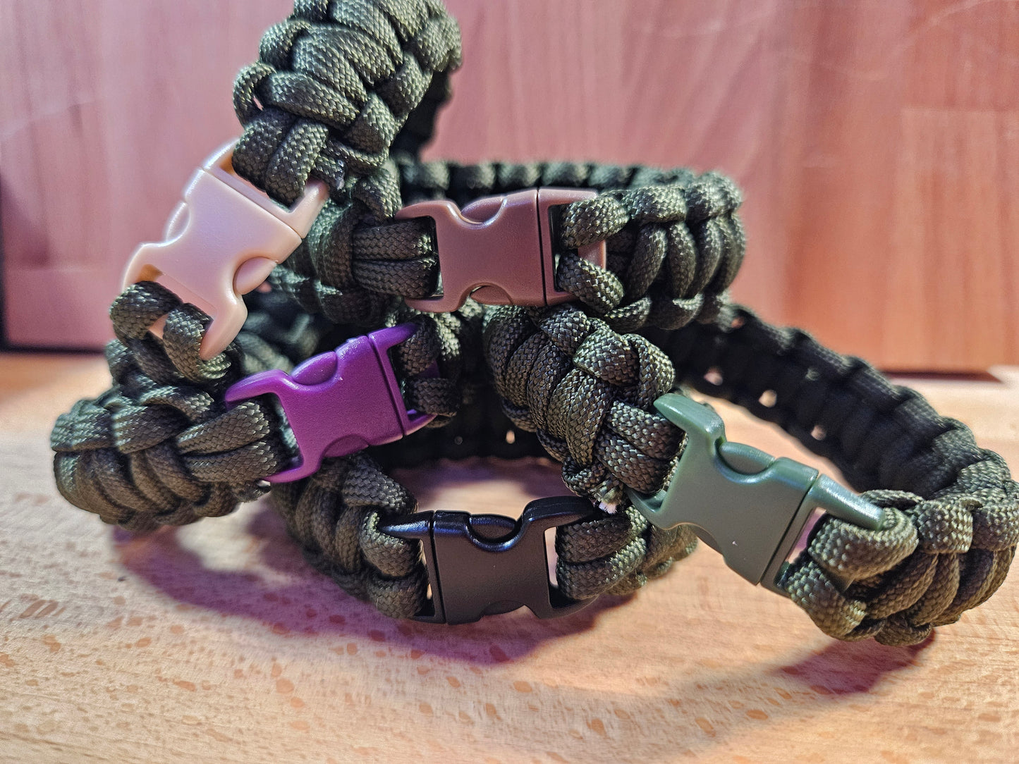 Handmade 550 Paracord Bracelet - Micro Buckle - Army Green