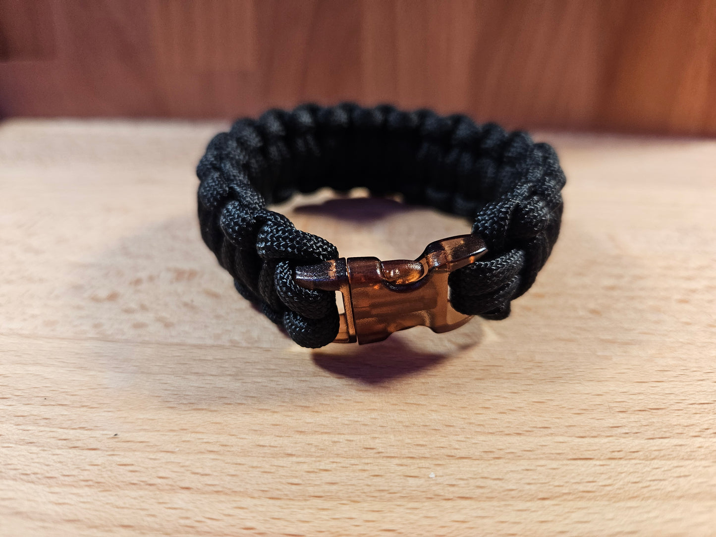 Handmade 550 Paracord Bracelet - Clear Micro Buckle - Black