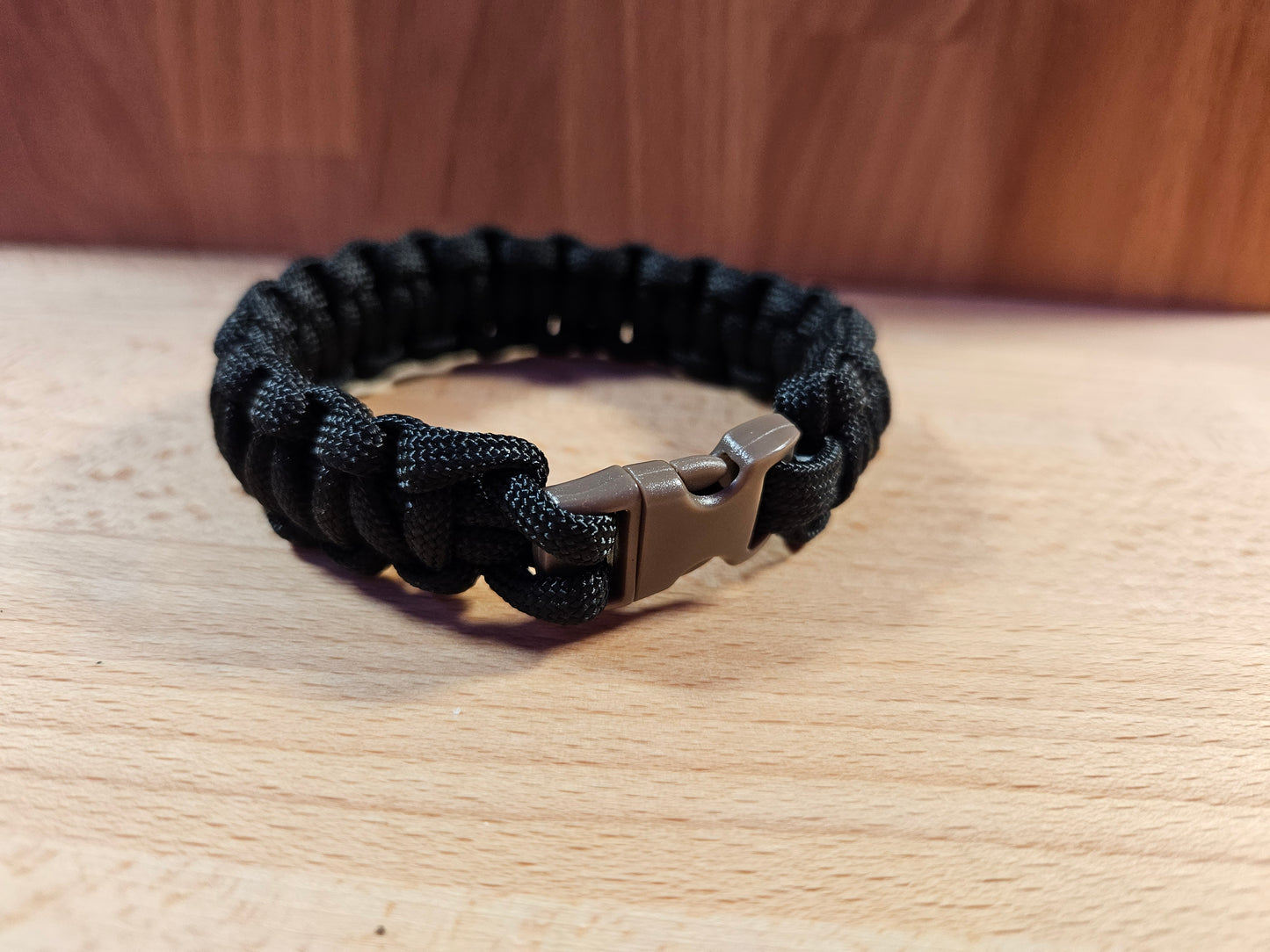 Handmade 550 Paracord Bracelet - Micro Buckle- Black