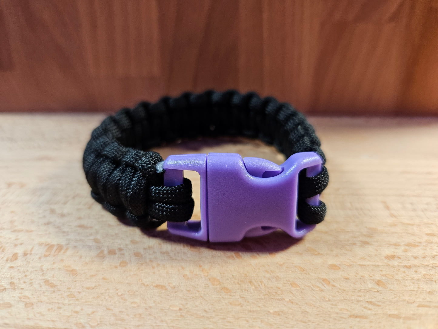 Handmade 550 Paracord Bracelet - Mini Buckle - Black