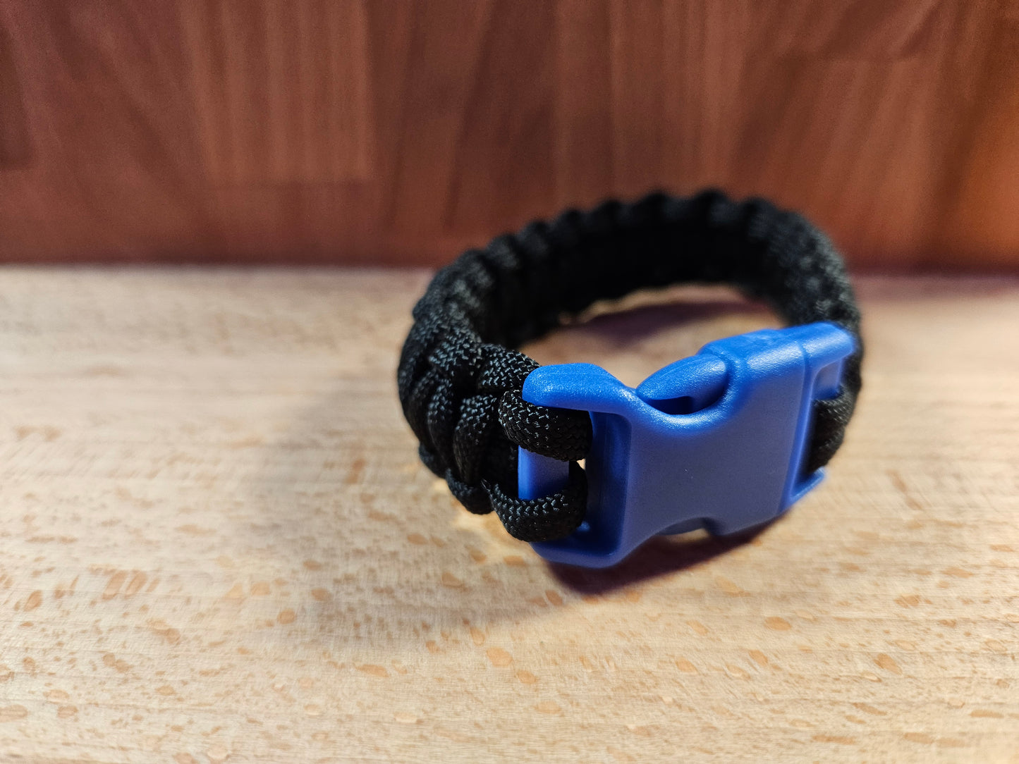 Handmade 550 Paracord Bracelet - Mini Buckle - Black