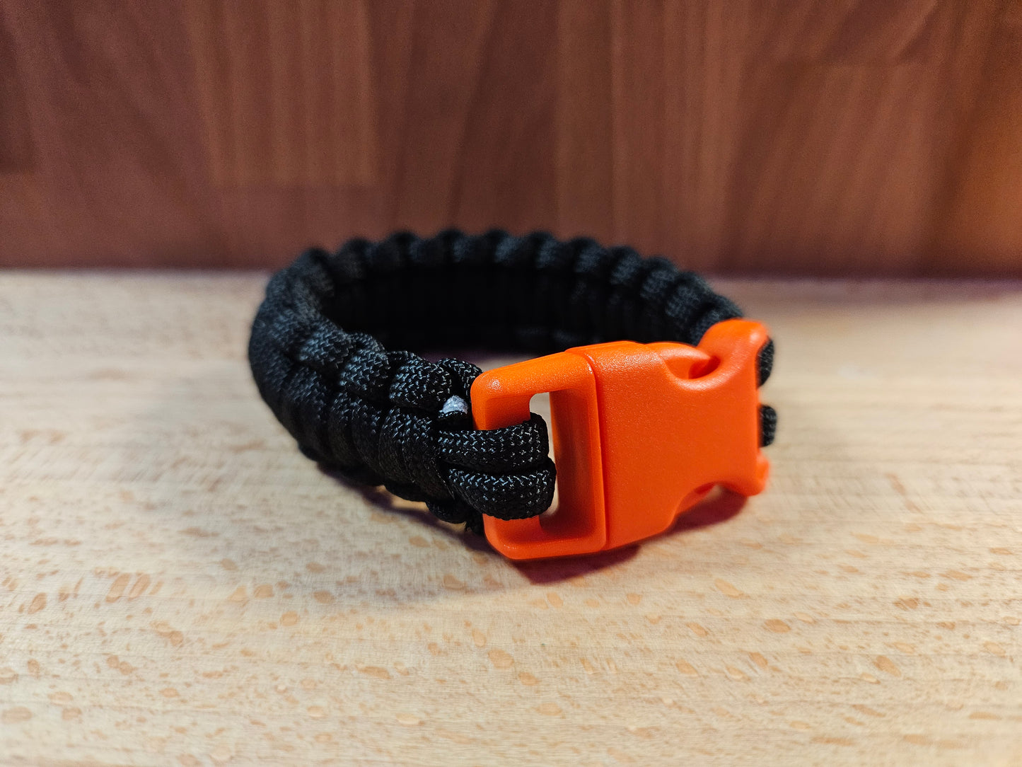 Handmade 550 Paracord Bracelet - Mini Buckle - Black