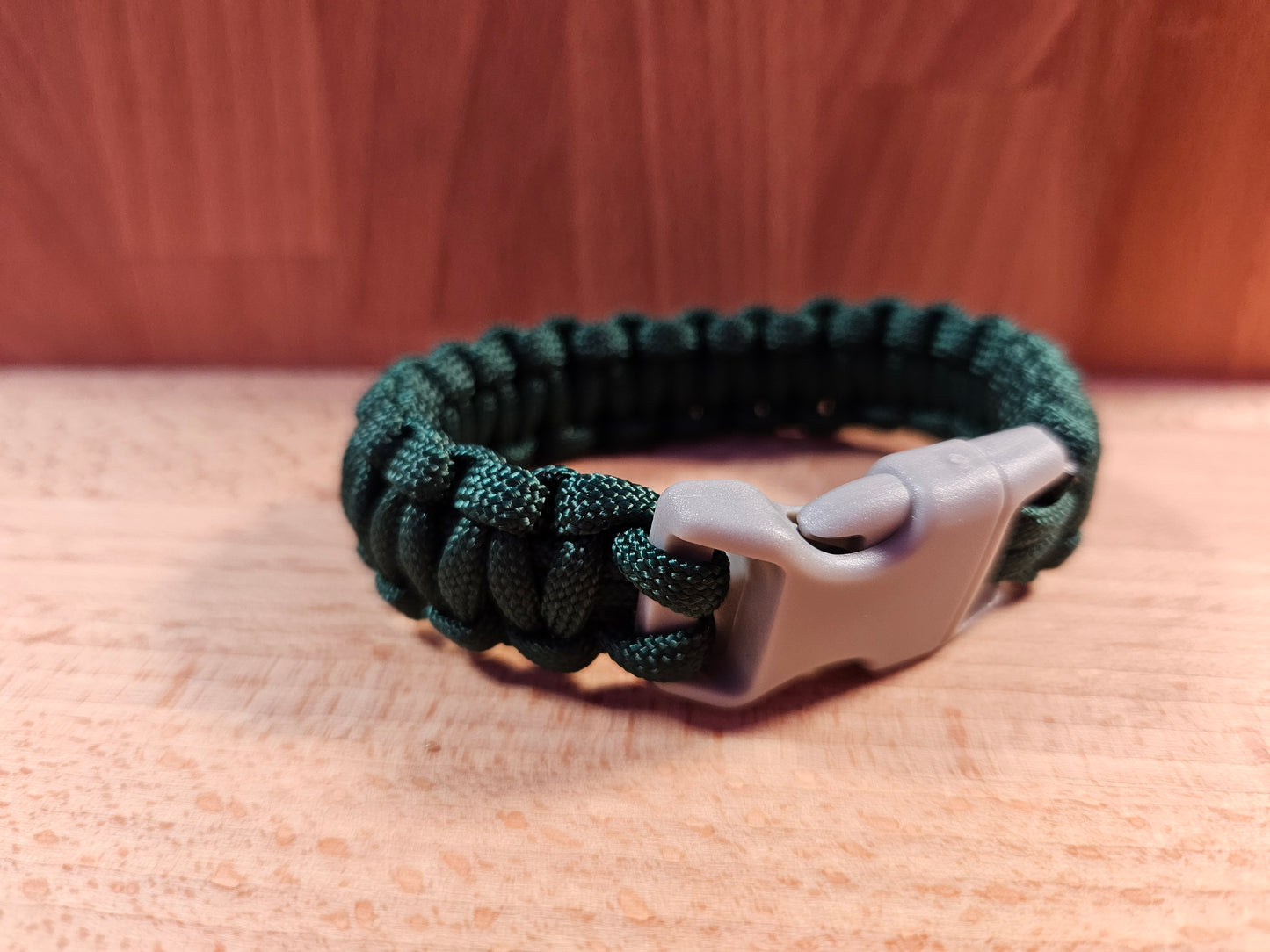 Handmade 550 Paracord Bracelet - Mini Buckle - Army Green