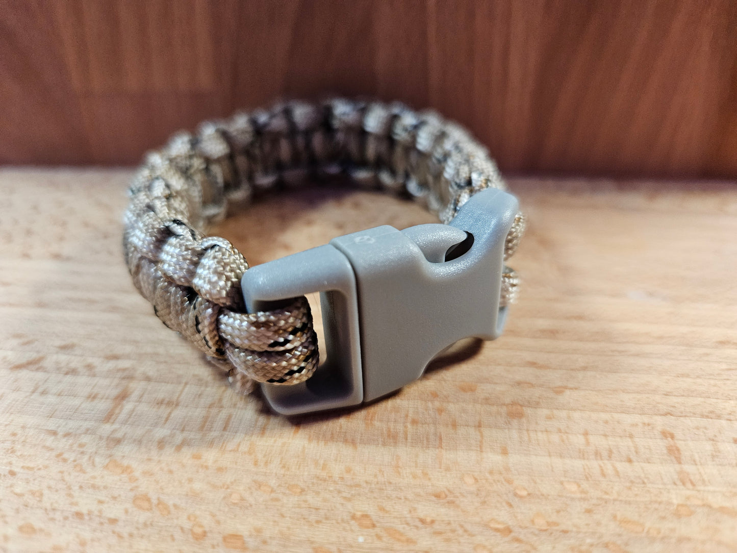 Handmade 550 Paracord Bracelet - Mini Buckle - Desert Camo