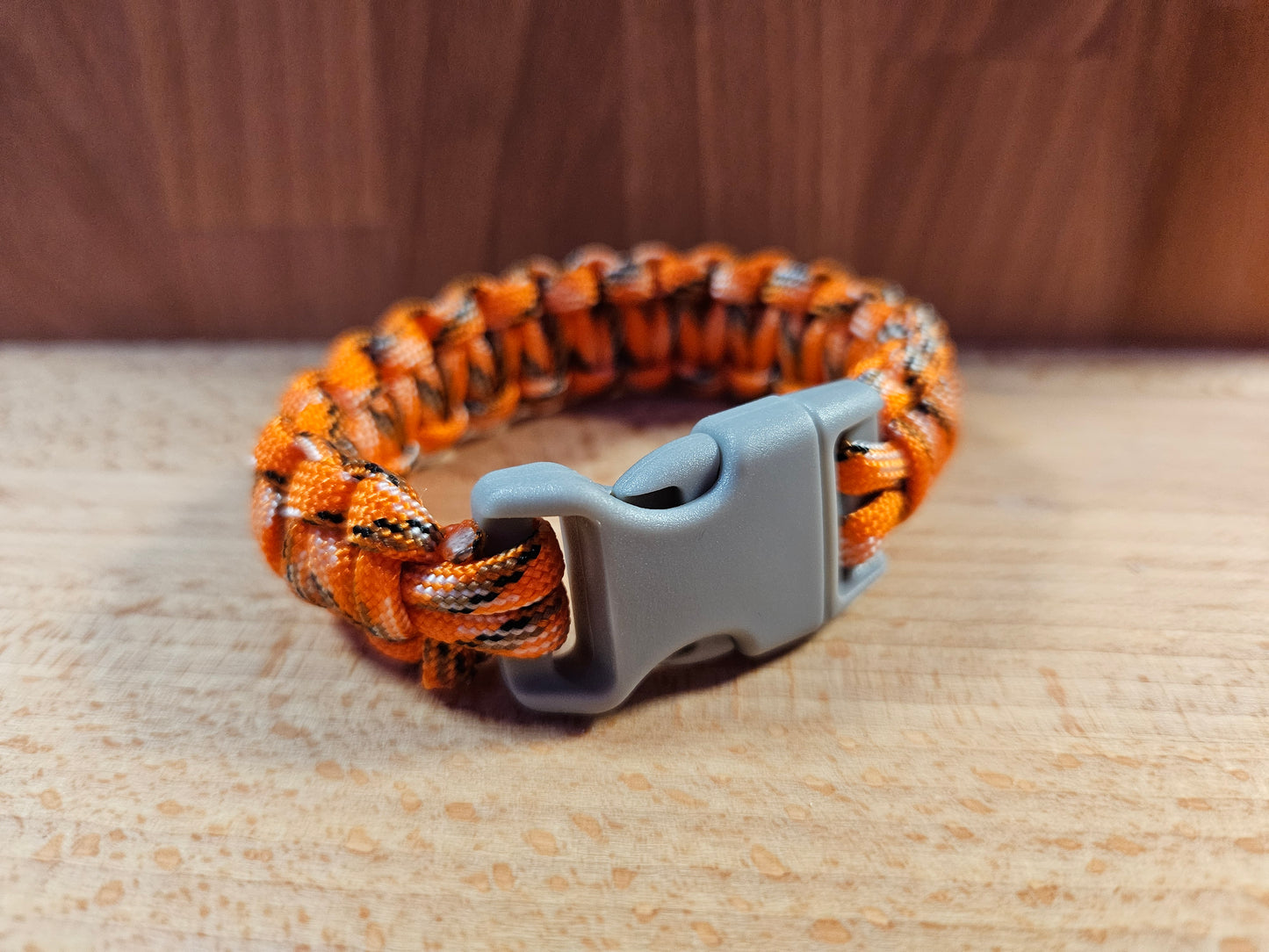 Handmade 550 Paracord Bracelet - Mini Buckle - Orange Camo
