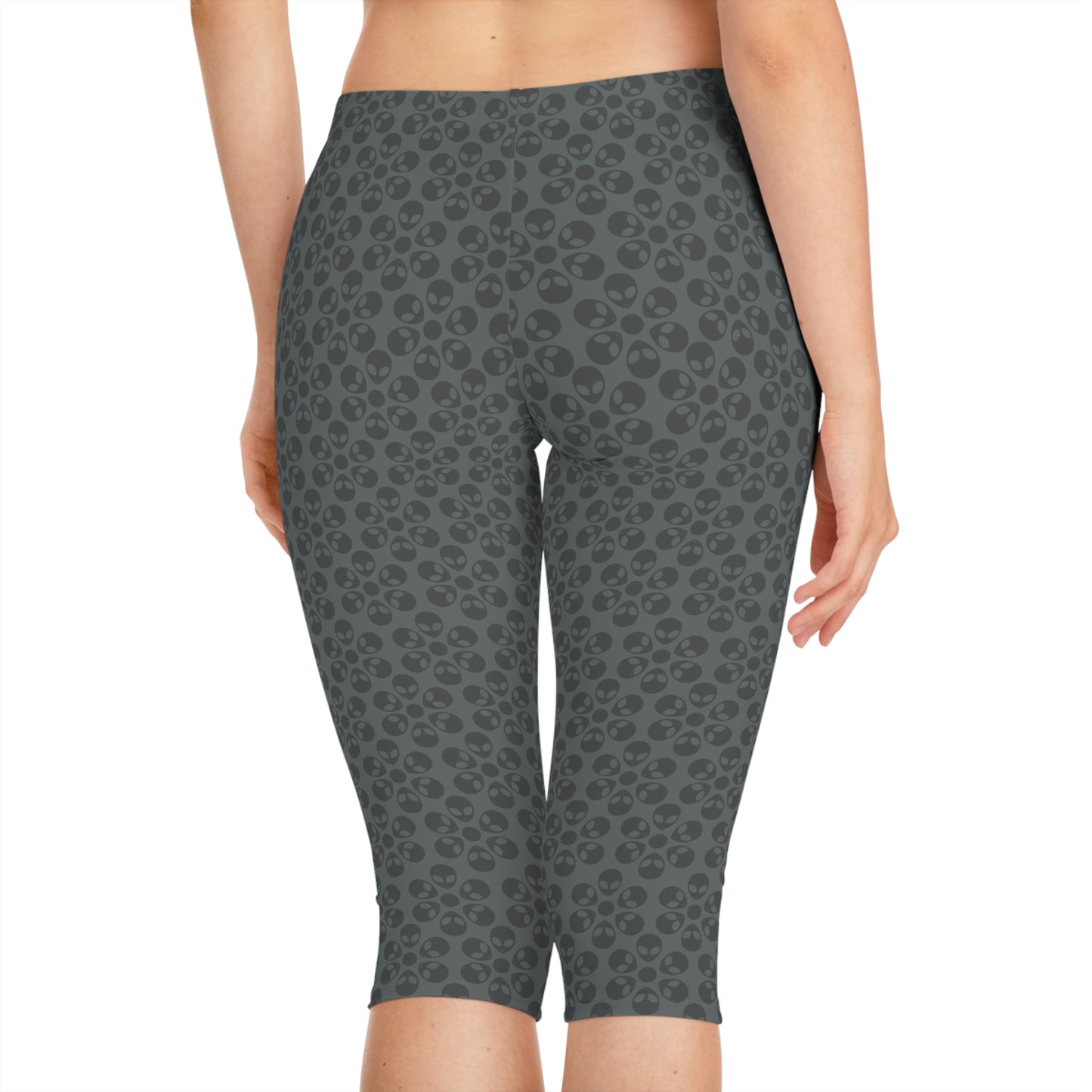 Womens Capri Leggings Alien Flowers Dark Grey