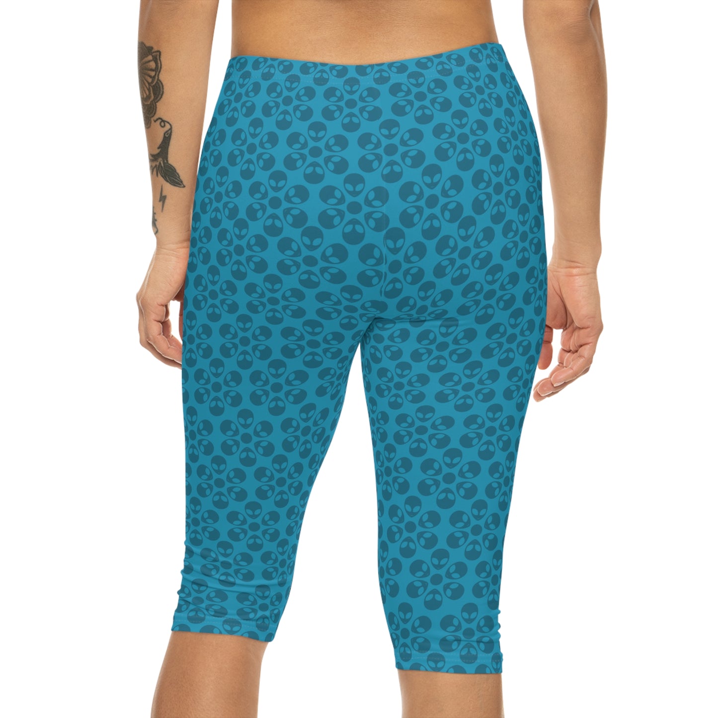 Women’s Capri Leggings Alien Flowers Turquoise