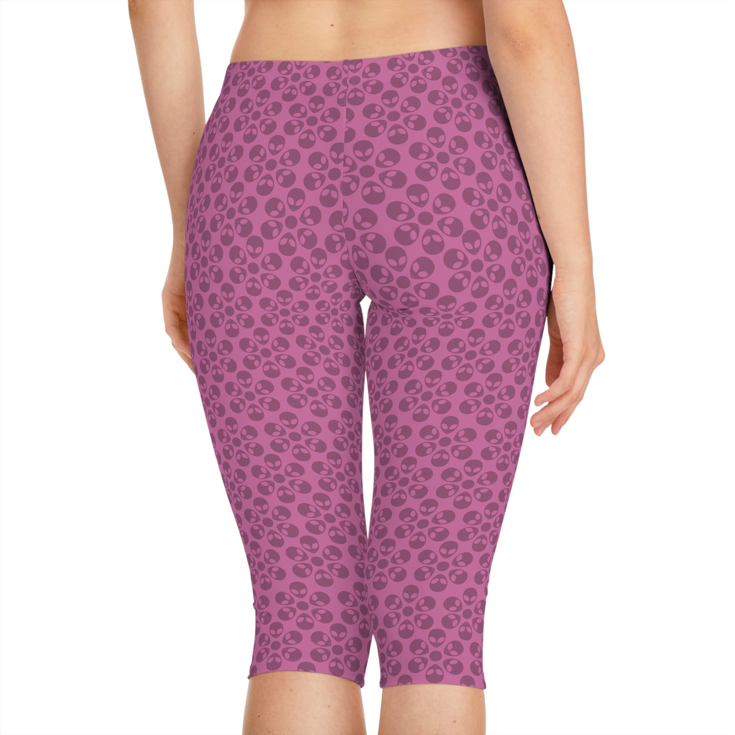 Womens Capri Leggings Alien Flowers Light Pink