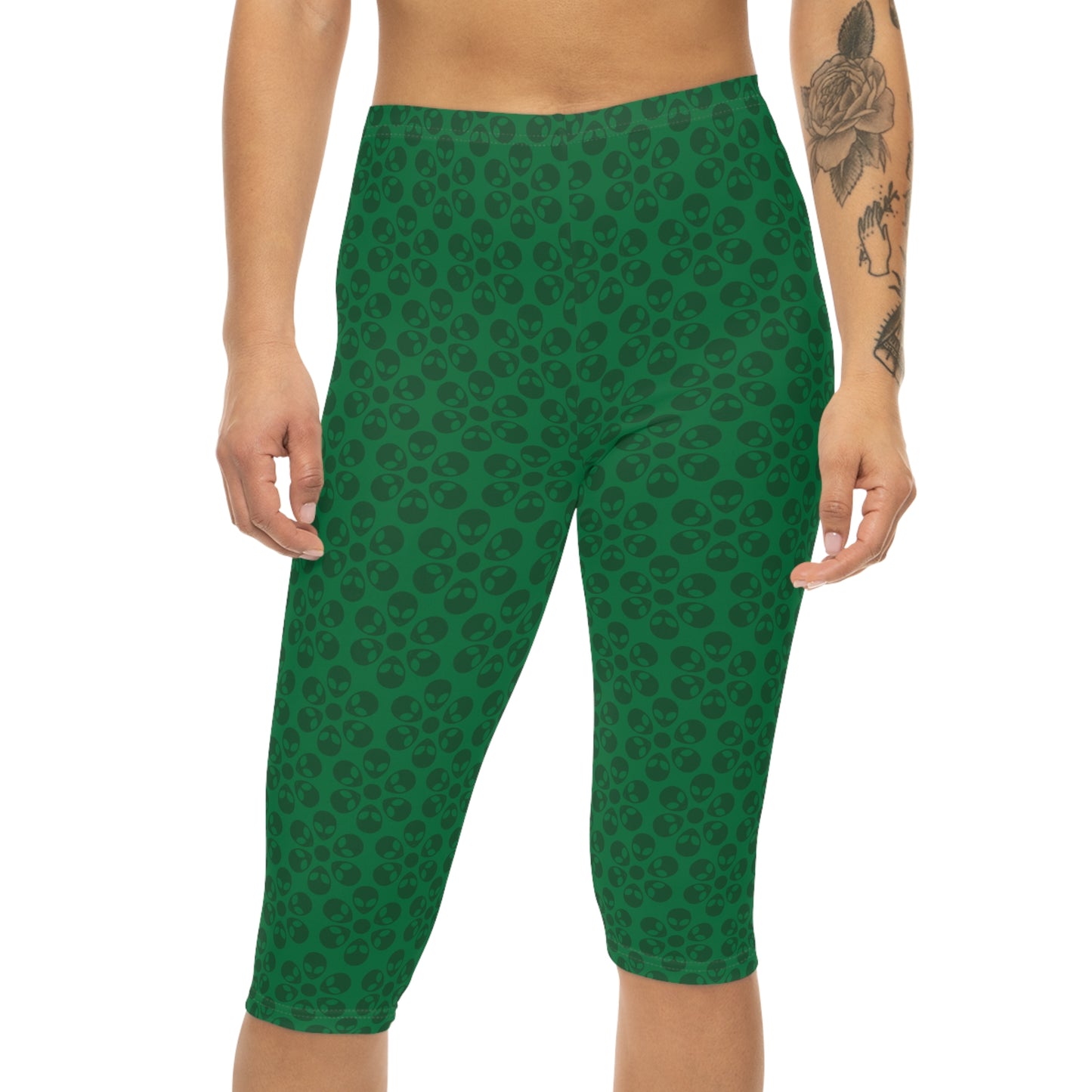 Women’s Capri Leggings Alien Flowers Dark Green