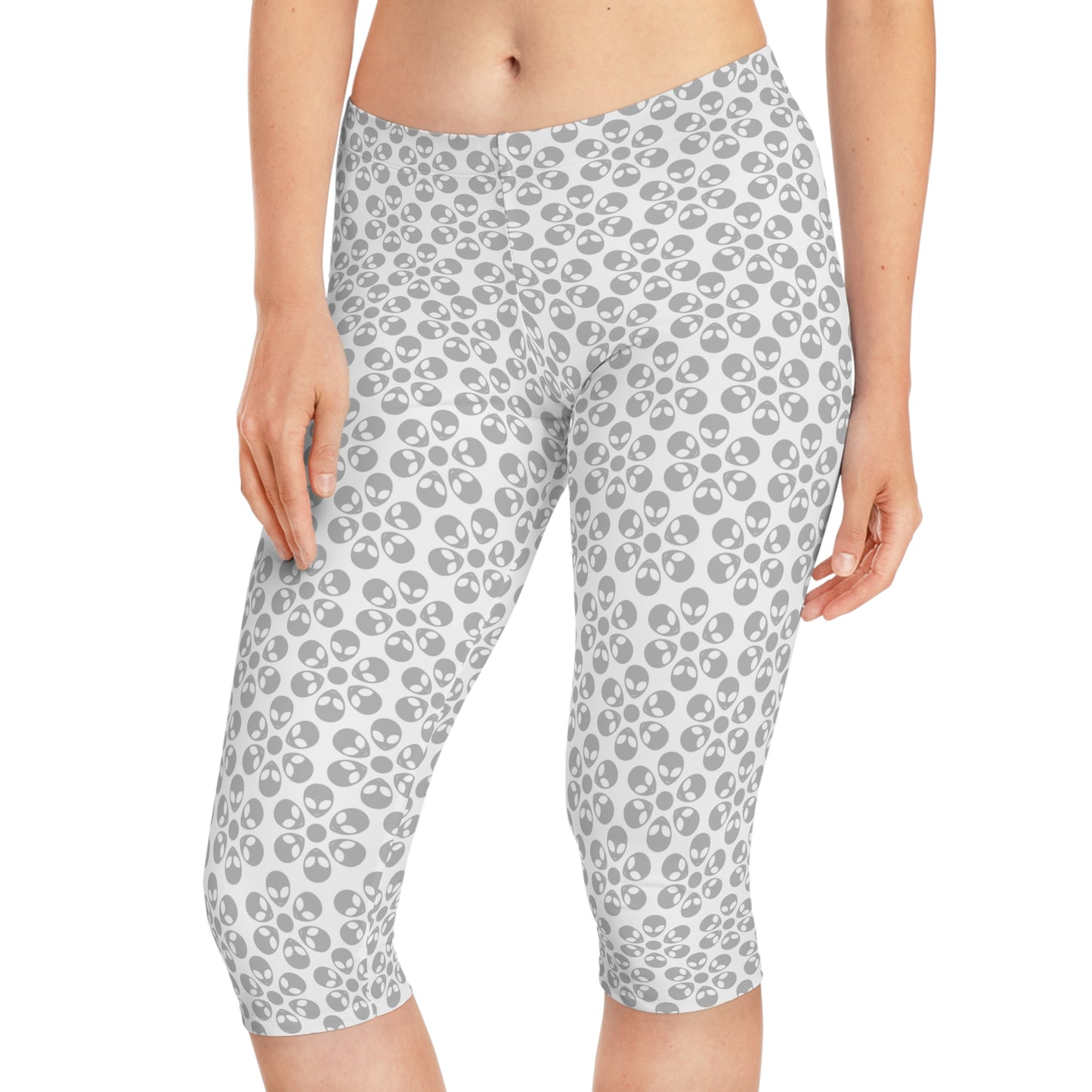 Womens Capri Leggings Alien Flowers White