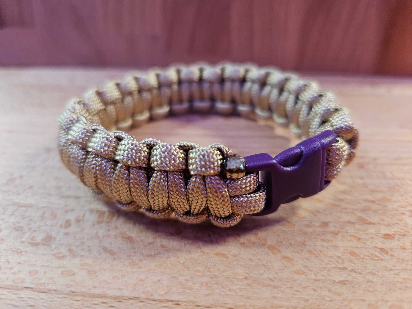Handmade 550 Paracord Bracelet - Micro Buckle - Tan
