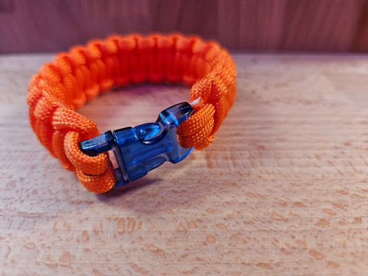 Handmade 550 Paracord Bracelet - Clear Micro Buckle - Orange