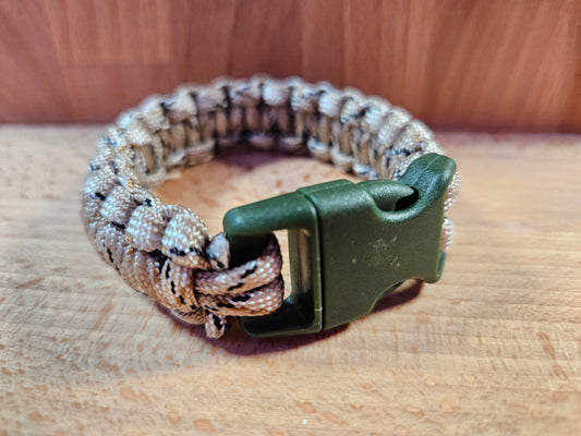 Handmade 550 Paracord Bracelet - Mini Buckle - Desert Camo