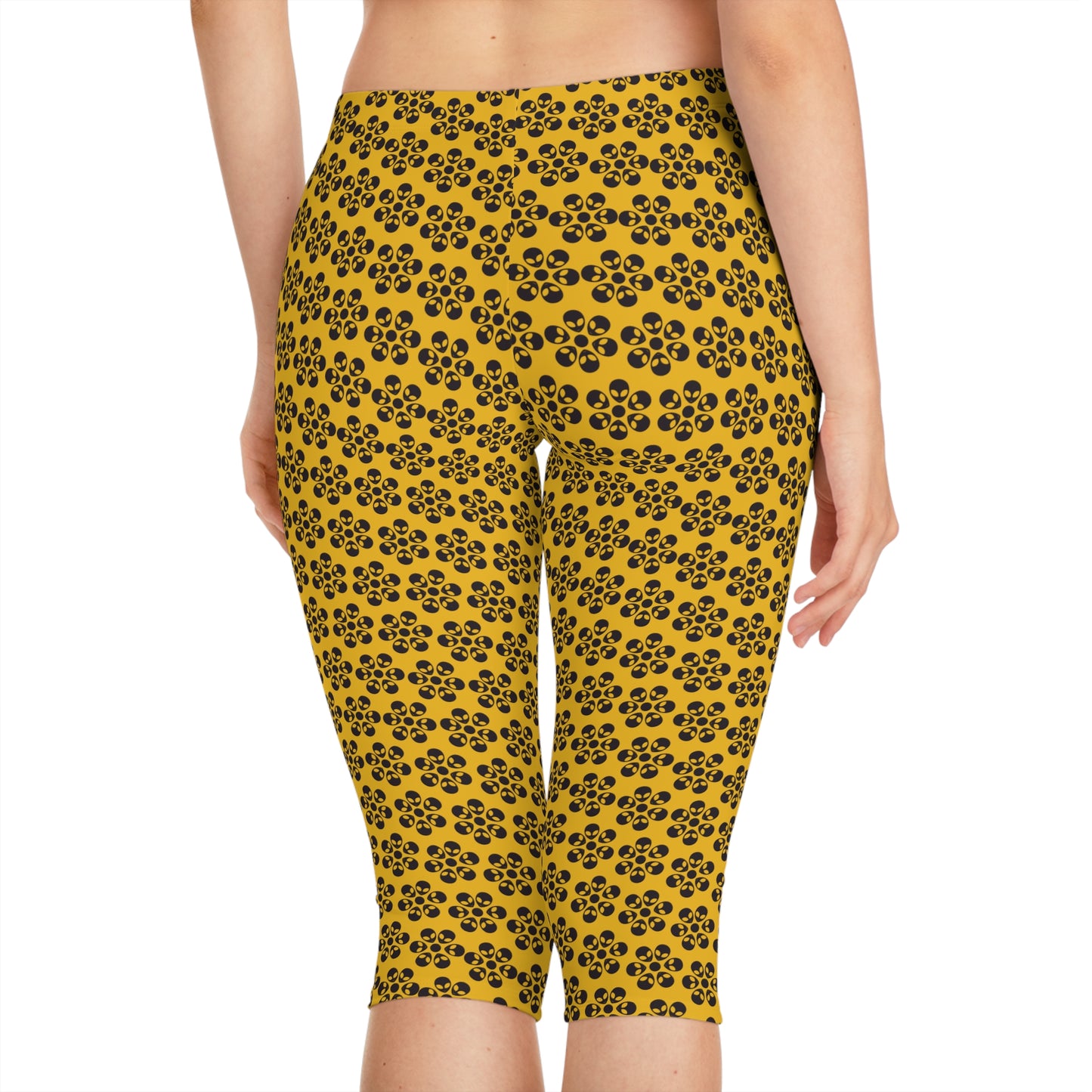 Alien Floral Capri Leggings - Yellow