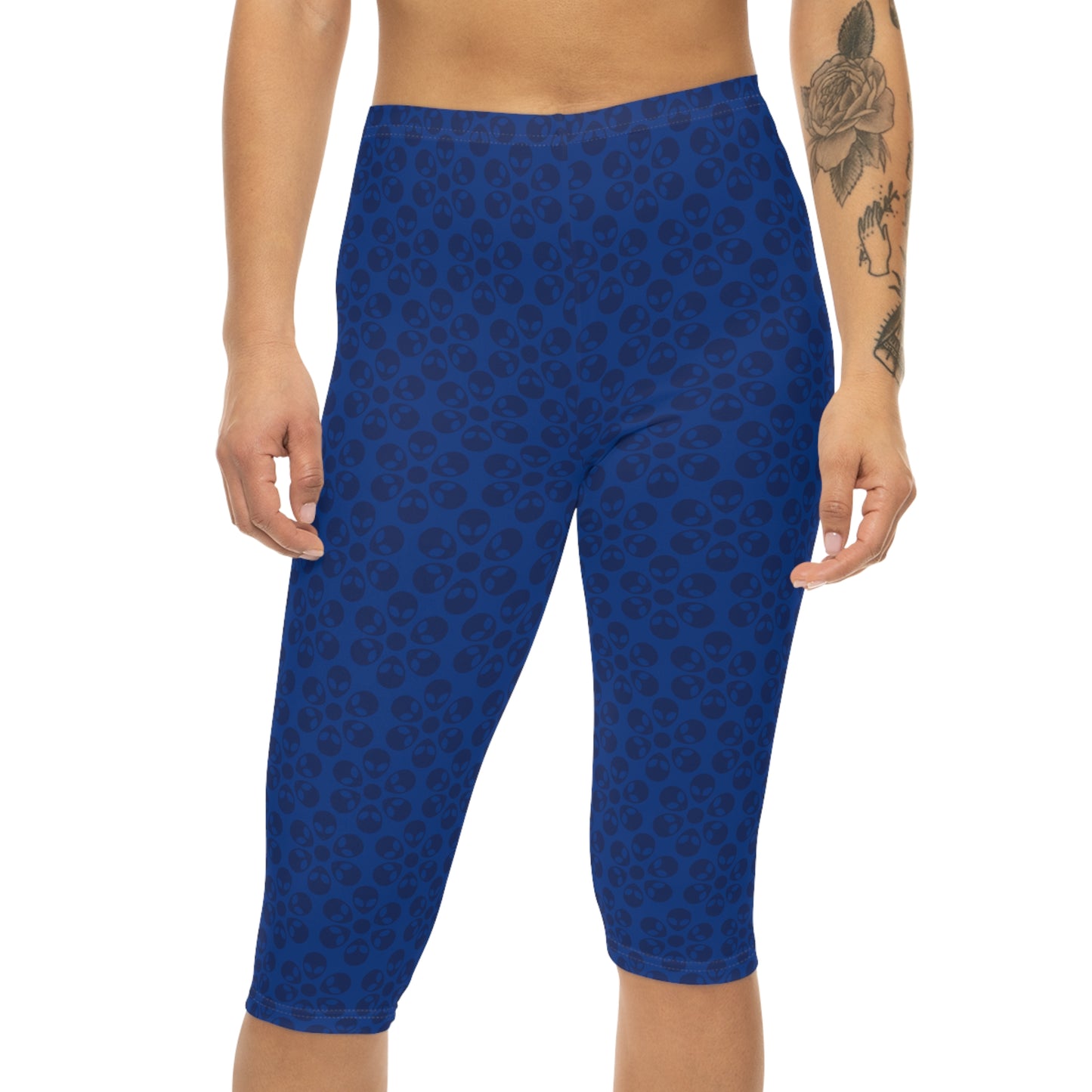 Women’s Capri Leggings Alien Flowers Dark Blue